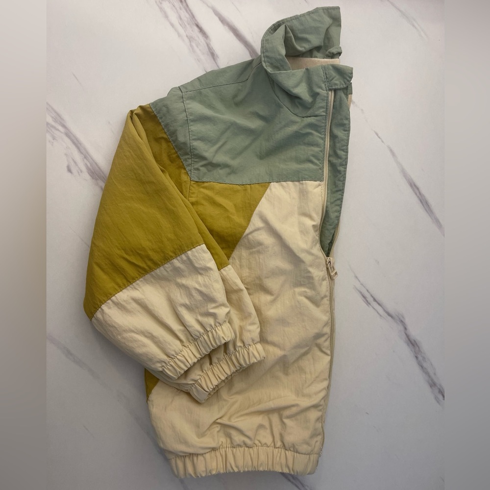 Contrasting Technical Fabric Raincoat - Retro Color Block l Zara